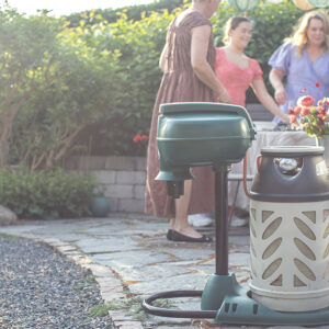 Mosquito Magnet i trädgården